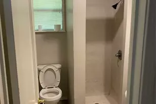 1802 N Avenue Q, Freeport, TX 77541 - Photo 15