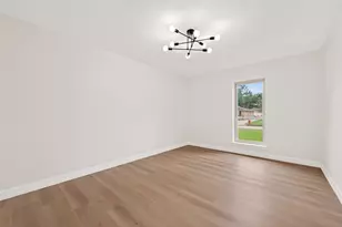 11906 Meadowdale Dr, Stafford, TX 77477 - Photo 9