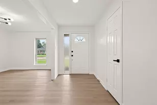 11906 Meadowdale Dr, Stafford, TX 77477 - Photo 7