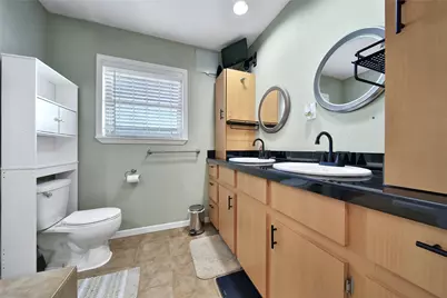 4210 Gardendale Drive, Houston, TX 77092 - Photo 15