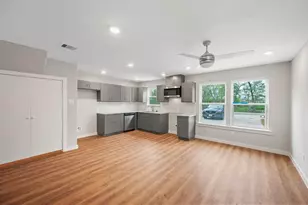 7737 Orebo St A-B, Houston, TX 77088 - Photo 7