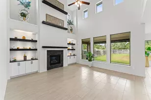 15084 Berry Brk Dr, Conroe, TX 77302 - Photo 5