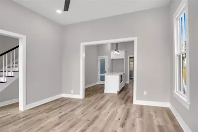 614 11th Street, Galveston, TX 77550 - Photo 9