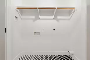 205 Lock Ln, Bryan, TX 77803 - Photo 23