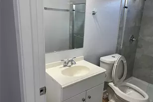 909 University Blvd, Galveston, TX 77550 - Photo 11