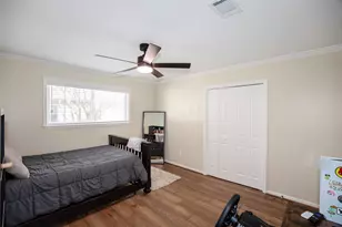 15719 Crestbrook Dr, Houston, TX 77059 - Photo 29