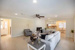 15719 Crestbrook Dr, Houston, TX 77059 - Photo 7