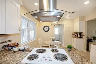 15719 Crestbrook Dr, Houston, TX 77059 - Photo 13