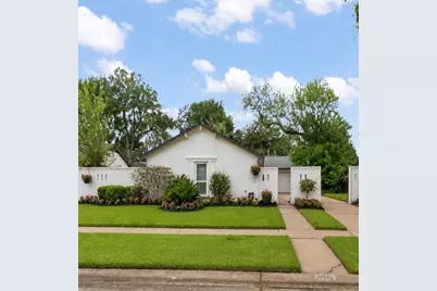 10611 Deerwood Road, Houston, TX 77042 - Photo 1