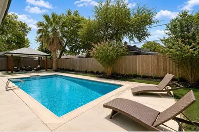 10611 Deerwood Road, Houston, TX 77042 - Photo 27