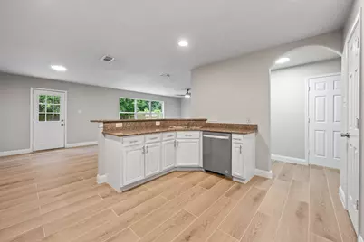 20506 Kenswick Drive, Humble, TX 77338 - Photo 5