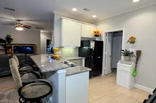 6719 Radcliffe St, Houston, TX 77091 - Photo 15
