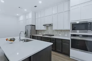 19722 Riverbed Ln, Cypress, TX 77433 - Photo 5