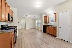 1606 Katydid Ct, Conroe, TX 77301 - Photo 13