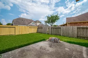 16010 Juniper Shores Dr, Houston, TX 77044 - Photo 27