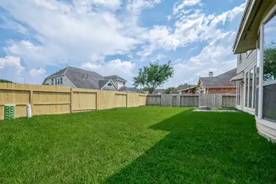 16010 Juniper Shores Drive, Houston, TX 77044 - Photo 29