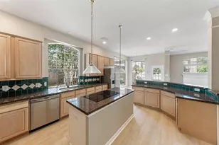 4023 N Dawn Cypress Ct, Houston, TX 77059 - Photo 7