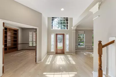4023 N Dawn Cypress Court, Houston, TX 77059 - Photo 9