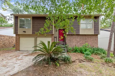 32 Marabou Place, The Woodlands, TX 77380 - Photo 1