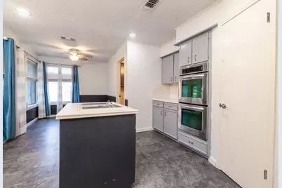 14 Seminole Lane, West Columbia, TX 77486 - Photo 9