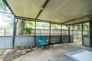 14 Seminole Ln, West Columbia, TX 77486 - Photo 23