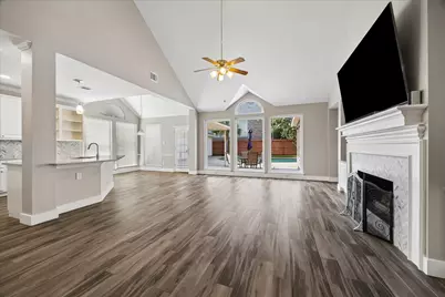 2202 Riverway Oak Drive, Kingwood, TX 77345 - Photo 9