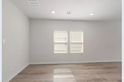 770 Westpointe Drive, Dayton, TX 77535 - Photo 9