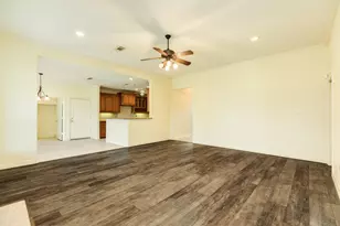 120 Mallard Dr, Clute, TX 77531 - Photo 11