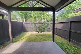29529A Turnbury Village Dr, Spring, TX 77386 - Photo 11