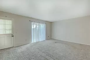 537 Longmeadow St, Beaumont, TX 77707 - Photo 19
