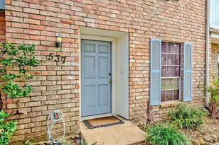 537 Longmeadow St, Beaumont, TX 77707 - Photo 9