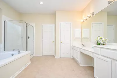 12236 S Shadow Cove Drive, Houston, TX 77082 - Photo 33