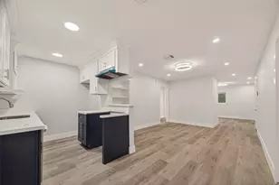 12711 Claygate Dr, Houston, TX 77047 - Photo 1