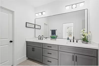 5216 Green Pine Tree Drive, Houston, TX 77018 - Photo 23