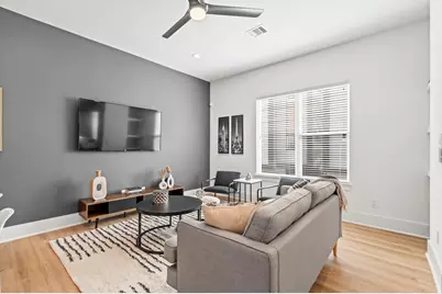 5216 Green Pine Tree Drive, Houston, TX 77018 - Photo 11