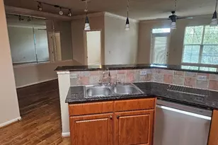 1711 Old Spanish Trail, Houston, TX 77054 - Photo 3