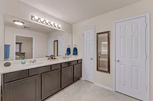 6502 Wilshire Lakes, Houston, TX 77040 - Photo 21