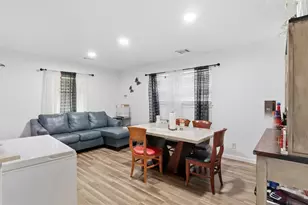 7210 Colton St, Houston, TX 77016 - Photo 3
