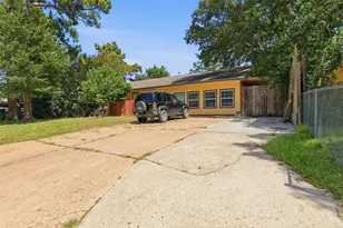 7210 Colton St, Houston, TX 77016 - Photo 1