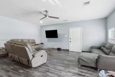 7210 Colton Street, Houston, TX 77016 - Photo 11