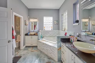 5359 Allen Genoa Road, Houston, TX 77034 - Photo 11