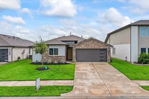 8219 Precious Passing Way, Rosharon, TX 77583 - Photo 3