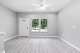 16985 Glenheath, Montgomery, TX 77316 - Photo 3