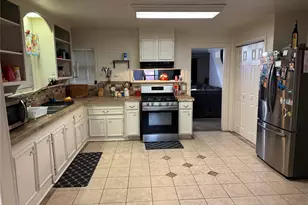 228 E 3rd St, Deer Park, TX 77536 - Photo 11