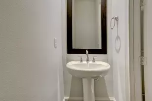 5506 Darling St, Houston, TX 77007 - Photo 9
