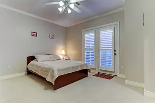 1906 Greenwich Terrace Dr, Houston, TX 77019 - Photo 13
