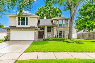1401 Wesley Ln, Deer Park, TX 77536 - Photo 1