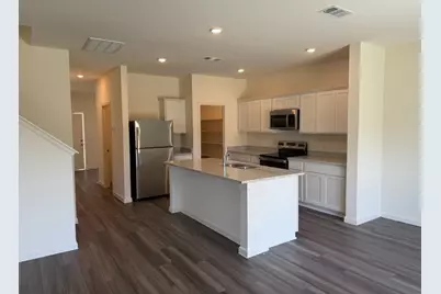 31014 Gayle Prairie Oaks Street, Waller, TX 77484 - Photo 3