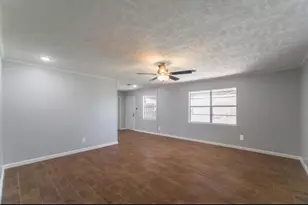 8503 Braes River Dr, Houston, TX 77074 - Photo 11