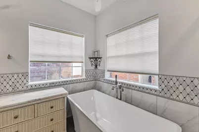 208 Springs Edge Drive, Conroe, TX 77356 - Photo 19